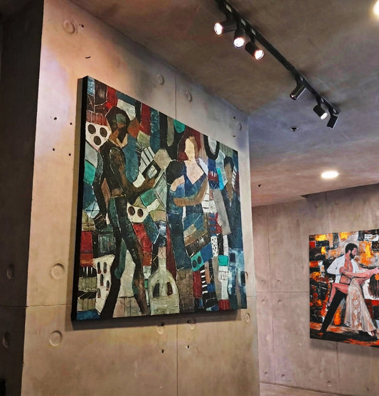 How Large Statement Paintings Transform Luxury Interiors